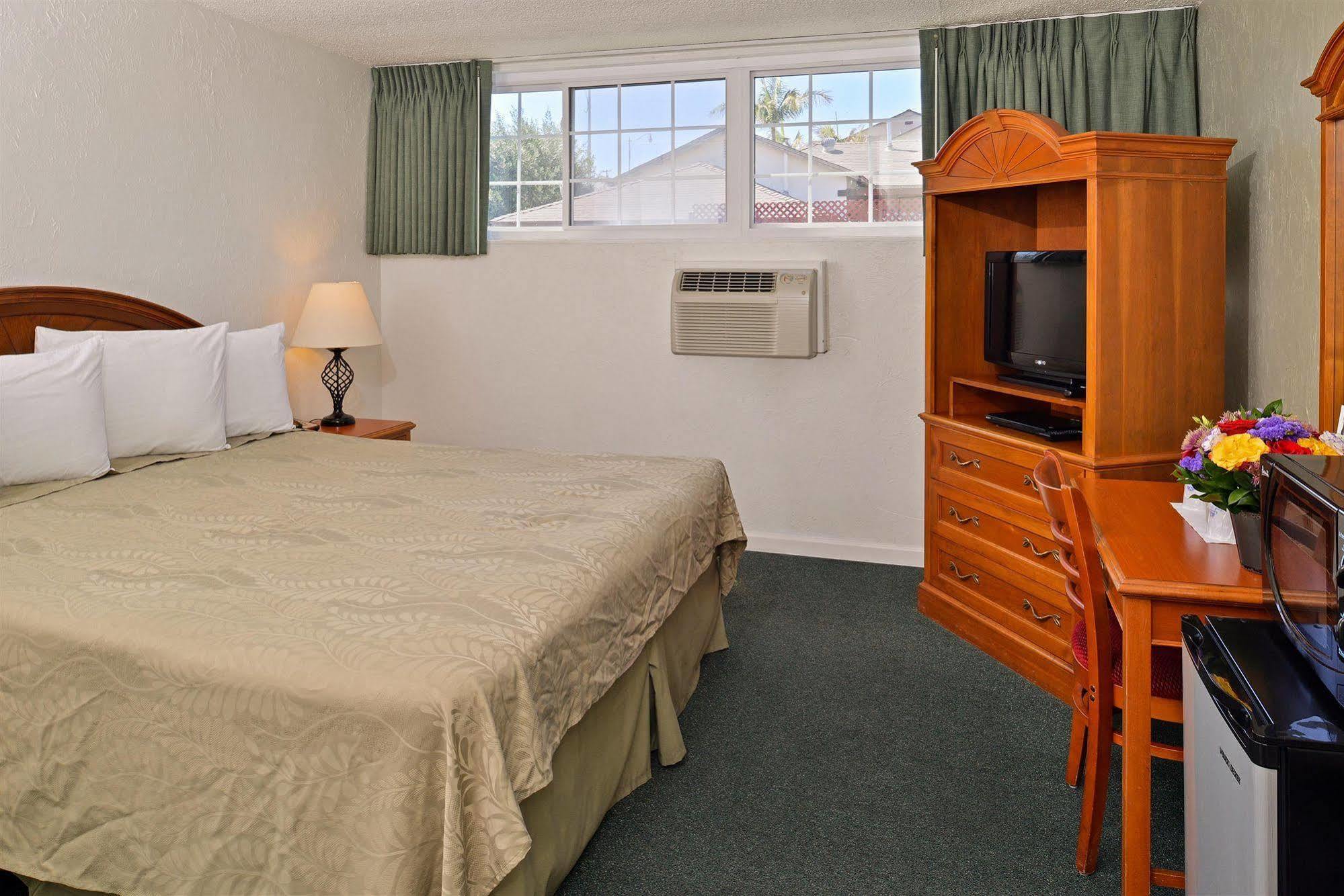Americas Best Value Inn Loma Lodge San Diego Exterior foto