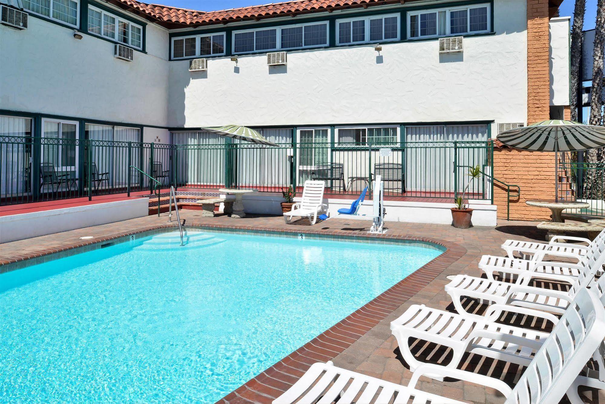 Americas Best Value Inn Loma Lodge San Diego Exterior foto